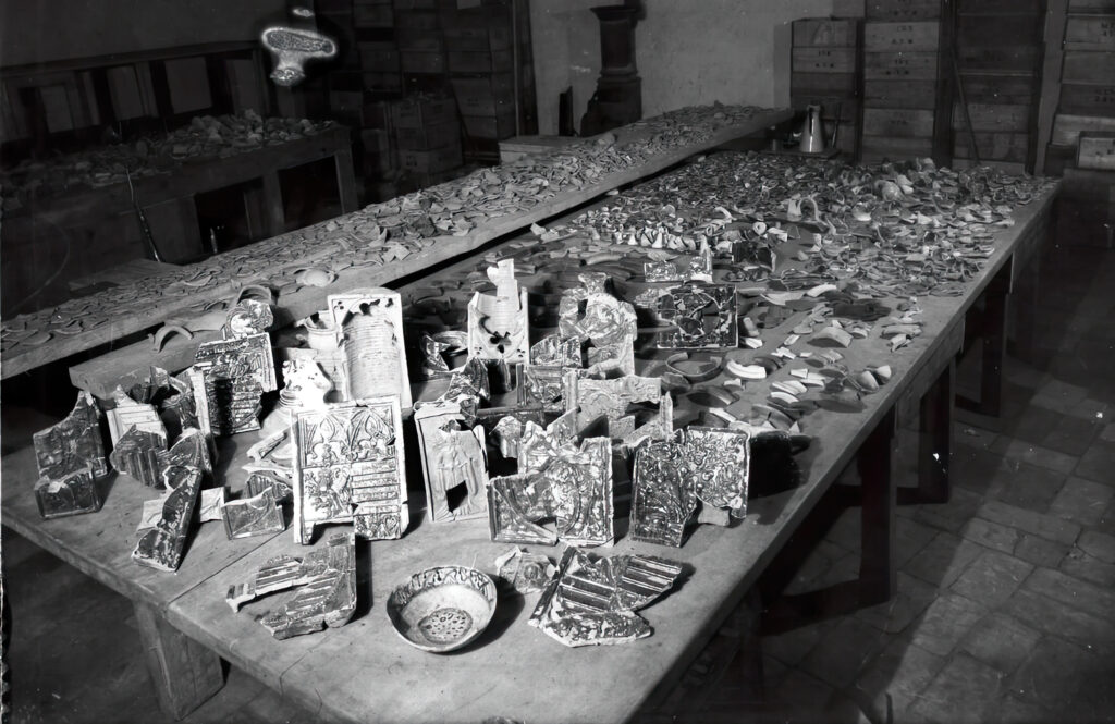 Kvassay György: A Vármúzeum restauráló műhelye. 1950