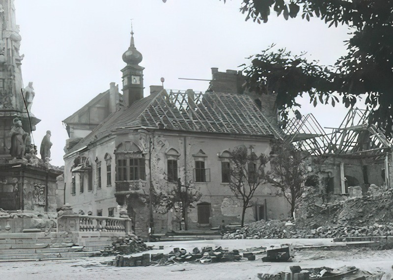 1945-szentharomsag-utca-2-uj-helyszin